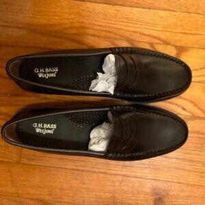 G.H. BASS WOMENS WHITNEY WEEJUNS LOAFER - DARK BROWN - SIZE 9 - NEW NEVER WORN